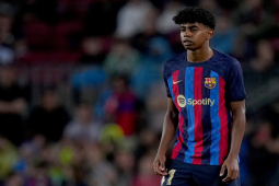 Bóng đá - Barcelona ra mắt SAO 15 tuổi gây sốc: Tài năng thực sự hay "làm màu"?