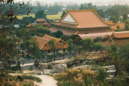 Du lịch - Thiền viện Trúc Lâm An Giang đẹp như 'Vịnh Hạ Long' giữa vùng Bảy Núi - nơi bạn rất nên đến dịp nghỉ lễ 30/4-1/5