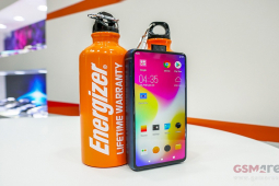 Thời trang Hi-tech - "Sốc" với chiếc smartphone pin khủng 18.000 mAh