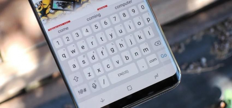 Cập nhật ứng dụng Samsung Keyboard lên phiên bản mới nhất để hạn chế hao pin. Ảnh: Android gadget