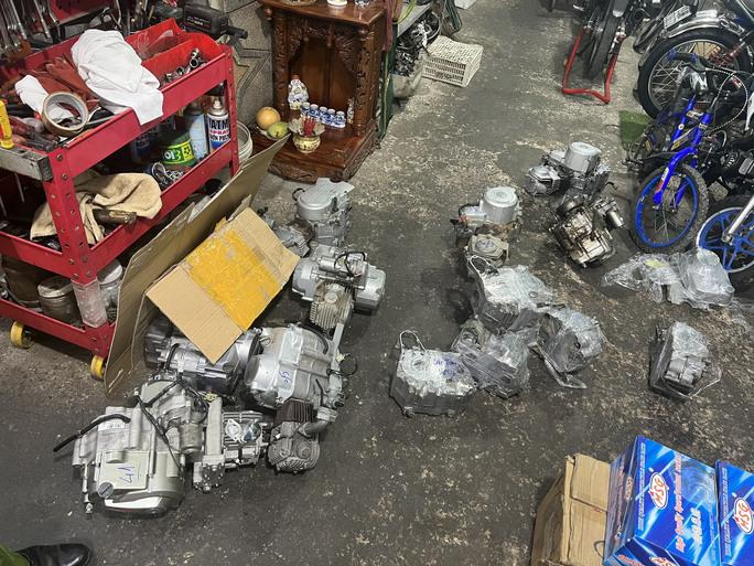 Số lượng lớn phụ tùng chưa rõ nguồn gốc bị phát hiện