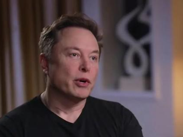 Tỷ phú Mỹ Elon Musk tiết lộ điều ông biết về sự tồn tại của người ngoài hành tinh