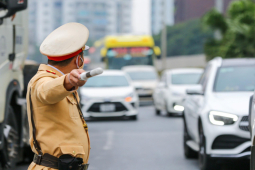 Tin tức trong ngày - Cảnh sát phát hiện hơn 3.400 "ma men" lái xe