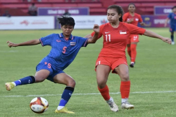 Bóng đá - Video bóng đá ĐT nữ Thái Lan - Singapore: "Chốt hạ" luôn từ hiệp 1 (SEA Games 32)