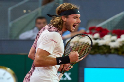 Thể thao - Madrid Open ngày 9: Tsitsipas hẹn đấu "ngựa ô", 2 vé bán kết đơn nữ có chủ