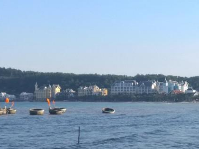 Tin tức trong ngày - Cứu vợ đuối nước khi tắm biển ở Phú Quốc, người chồng tử vong