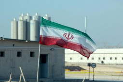 Giữa căng thẳng với Mỹ, Iran xây nhà máy điện hạt nhân trị giá 2 tỉ USD