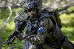Quốc gia mới gia nhập NATO hoan nghênh Mỹ đưa binh sĩ tới đồn trú