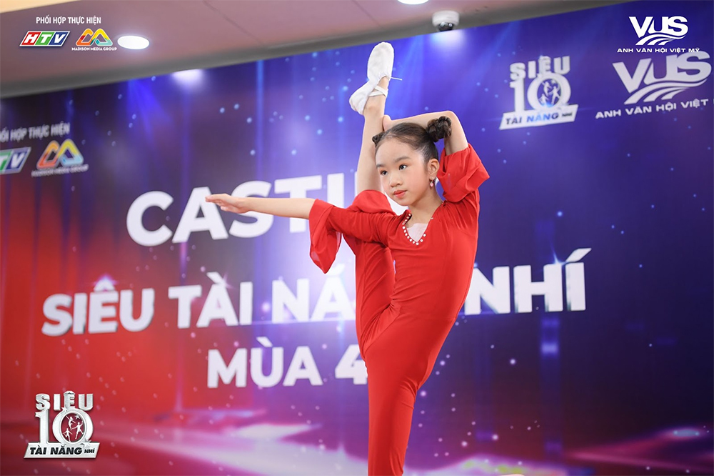 Các em tự tin biểu diễn tài năng ở buổi casting tại VUS Hà Nội