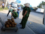 Pháp luật - Bị chặn trên đường dẫn cao tốc, tài xế chống trả làm 1 người tử vong