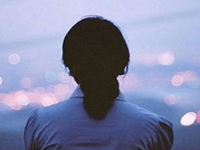 Bạn trẻ - Cuộc sống - Quá nuông chiều con trai, người mẹ phải trả cái giá cực đắt khi đã ở cái tuổi "dốc bên kia cuộc đời"