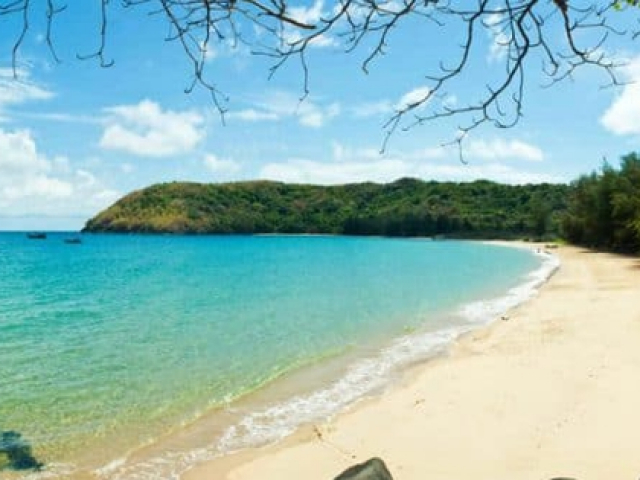 Du lịch - Truy lùng 5 bãi biển "đi quên lối về "ở Đà Nẵng trong dịp 30/4-1/5