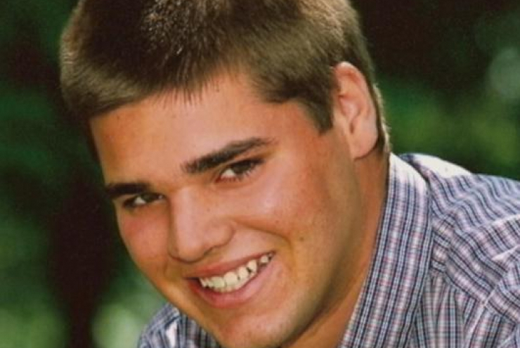 Bi kịch từ mối tình tay ba trên mạng: Cái chết sau ca làm việc