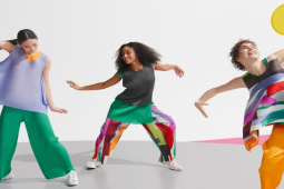 Thời trang - PLEATS PLEASE ISSEY MIYAKE kỷ niệm 30 năm với bộ sưu tập Capsule đầy màu sắc