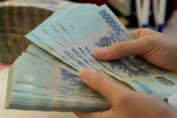 Kinh doanh - Nóng tuần qua: Lãi suất tiết kiệm lại được điều chỉnh mạnh tại nhiều ngân hàng