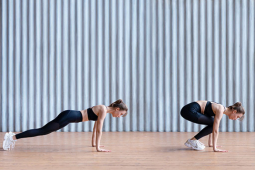 Làm đẹp - Các bài tập 2 trong 1 làm săn chắc cơ bụng và chân của bạn cùng một lúc