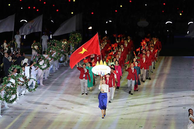 Lễ khai mạc SEA Games 32: Ấn tượng màn thắp đuốc, đại hội chính thức bắt đầu - 25
