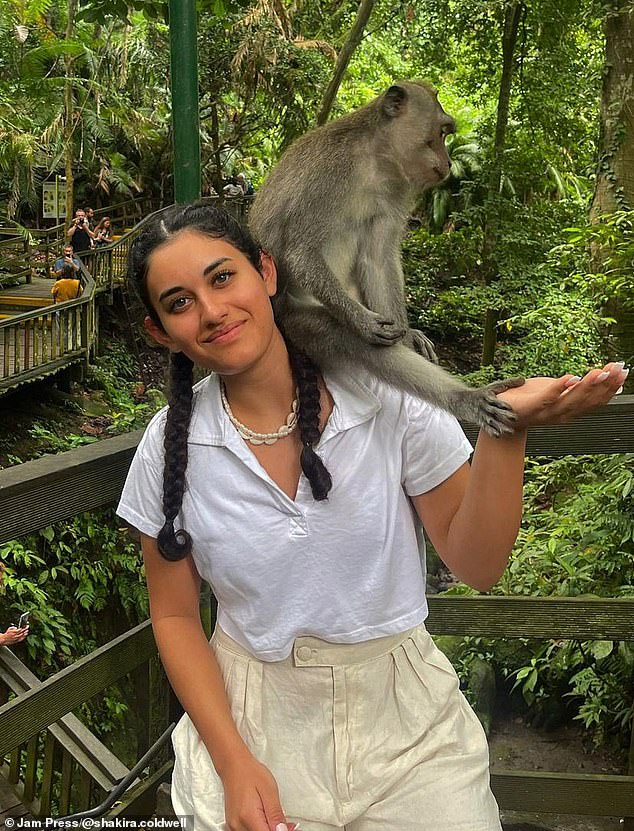 Shakira hình dung tận dụng tối đa kỳ nghỉ của cô ở Bali và các hòn đảo liền kề trong kỳ nghỉ của cô