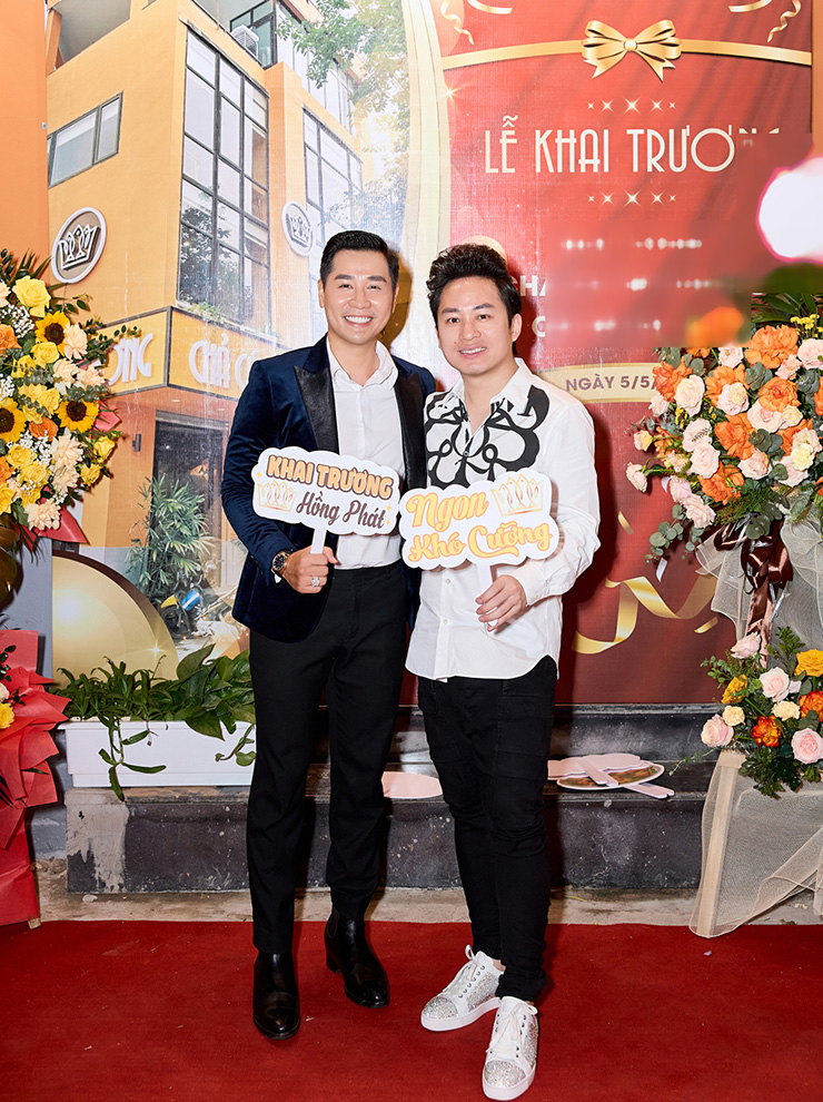 Dàn người đẹp VTV xúng xính váy áo chúc mừng MC Nguyên Khang khai trương cơ sở kinh doanh - 8