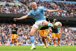 Bóng đá - Ngỡ ngàng Haaland hóa "chân gỗ": "Máy ghi bàn" bỗng trục trặc, liên tục bỏ lỡ