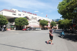 Tin tức trong ngày - Đợt nắng nóng như thiêu đốt ở miền Bắc và miền Trung khi nào kết thúc?