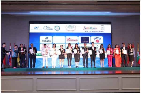 Ami Slim vinh danh Top 10 Thương hiệu mạnh ASEAN 2023