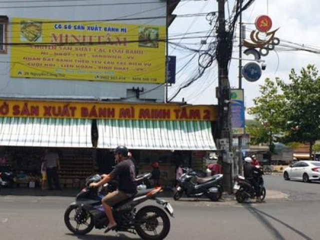 Pháp luật - Giả danh quân nhân đặt 600 ổ bánh mì lừa 50 triệu đồng