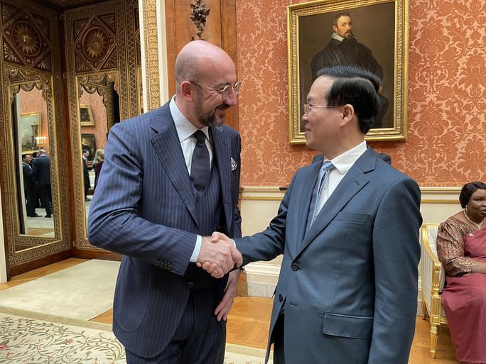 Chủ tịch nước Võ Văn Thưởng gặp Chủ tịch Hội đồng Châu Âu Charles Michel