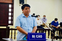 Cựu chủ tịch Hà Nội Nguyễn Đức Chung ngừng kêu oan, mong phiên tòa sớm khép lại