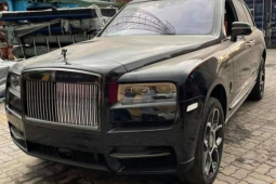 Tin tức trong ngày - Tìm chủ nhân Rolls-Royce Cullinan hơn 40 tỷ &quot;bỏ quên&quot; tại cảng Hải Phòng