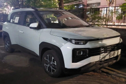 Tin tức ô tô - "Tiểu Santa Fe" - Hyundai Exter lộ diện ngoài đời thật