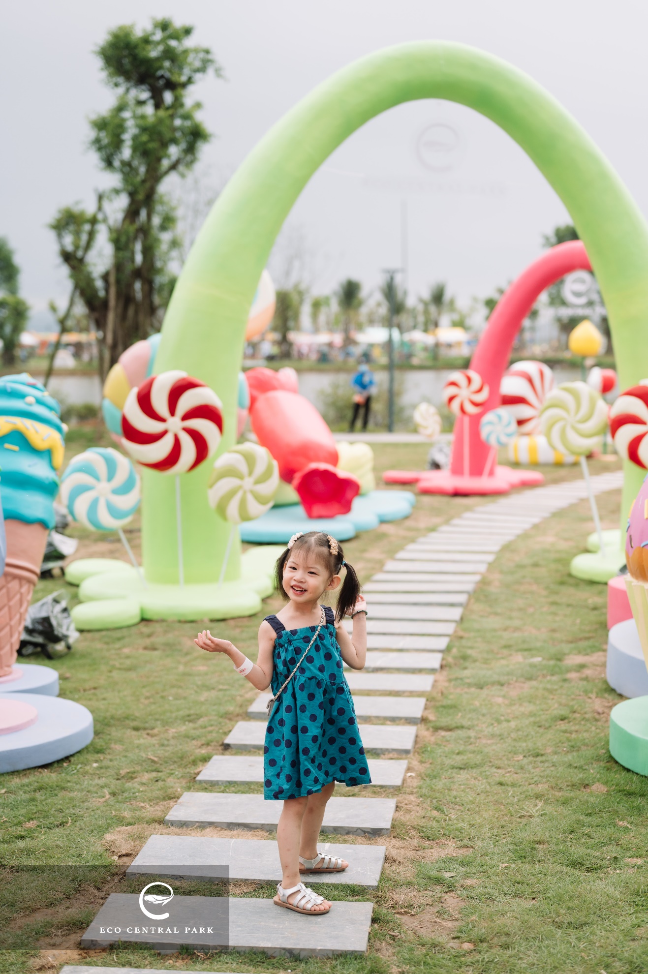 Công viên Hồ Thiên Nga tại đại đô thị xanh Eco Central Park chính thức mở cửa đón cư dân - 4