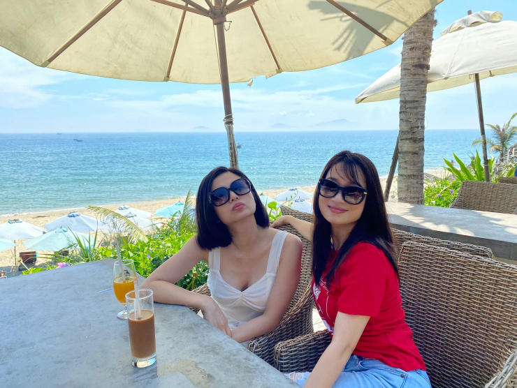 Không nhận ra dâu trưởng 'Gia đình mình vui bất thình lình: Diện áo tắm khoe body nóng bỏng ở tuổi ngoài 40 - 11