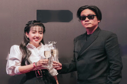 Đời sống Showbiz - Sau bản hit "Thiên Đàng", Phạm Đăng Anh Thư lại khiến khán giả bất ngờ