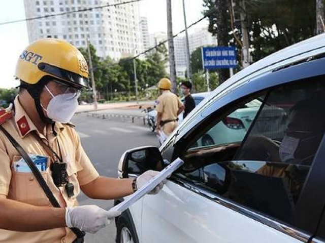 Tư vấn - Chậm nộp phạt vi phạm giao thông bao lâu thì bị tính 'lãi ngày'?