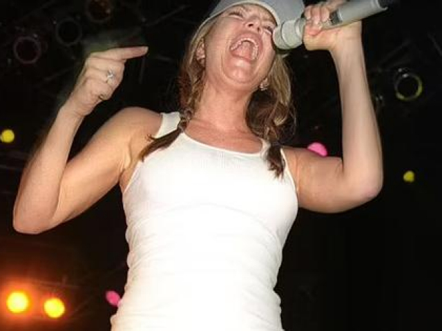 Nhạc - Những màn trình diễn thảm họa của làng nhạc thế giới