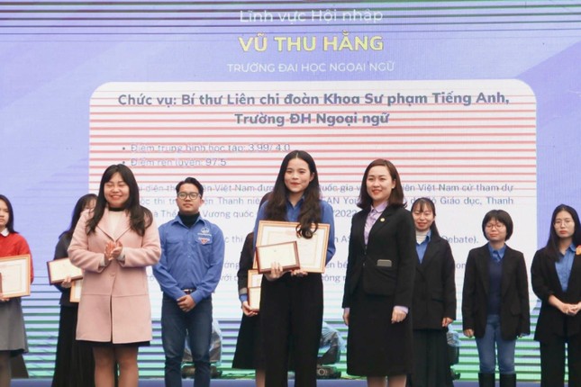 Nữ sinh Ngoại ngữ mong muốn lan tỏa tinh thần học tập suốt đời - 3