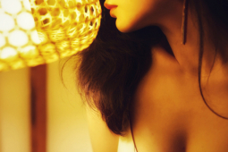 Bạn trẻ - Cuộc sống - Ngoại tình không biết cái thai là con ai, tôi phải làm gì?