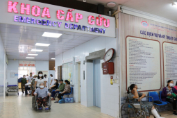 Sức khỏe đời sống - 2 học sinh nhập viện cấp cứu vì hút thuốc lá điện tử