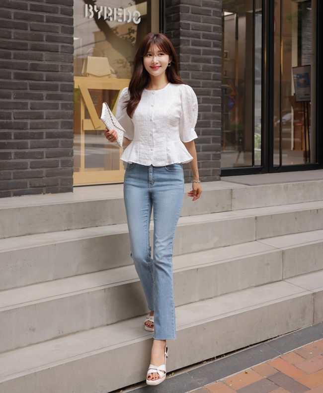 Bạn đã biết cách mặc áo peplum hợp mốt? - 2