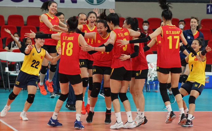 Việt Nam ra quân với chiến thắng "siêu tốc" tại SEA Games 32