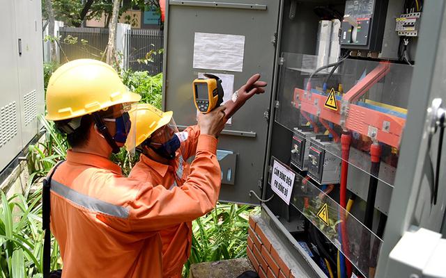 Khuyến khích người dân và doanh nghiệp sử dụng tiết kiệm năng lượng.
