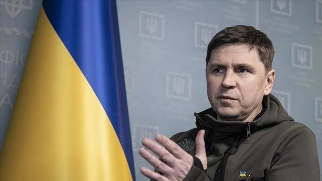 Trợ lý Tổng thống Ukraine – ông Mikhail Podoliak. Ảnh: Anadolu Agency