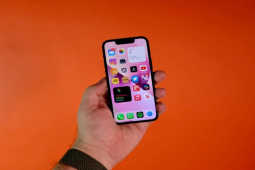 Thời trang Hi-tech - Mẫu iPhone nhỏ gọn nhất có hiệu năng tuyệt vời rất đáng mua