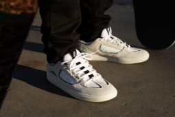 8 loại giày thể thao phổ biến giúp nam giới trẻ trung hơn