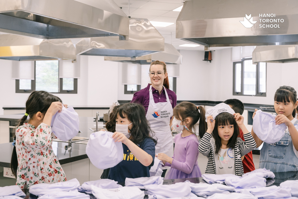 Đào tạo tại trường Hà Nội Toronto: Xây dựng bản lĩnh công dân toàn cầu - 4