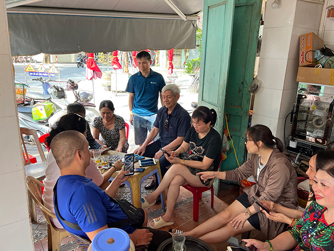 Cộng đồng sử dụng LocaMeet không quan trọng già trẻ, thành phố hay xóm làng