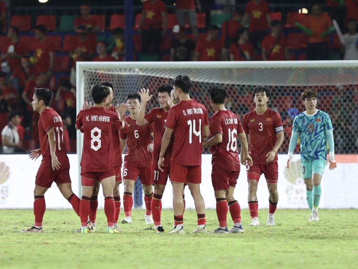 U22 Việt Nam kết thúc vòng bảng môn bóng đá nam SEA Games 32 với U22 Thái Lan bằng trận hòa 1-1.