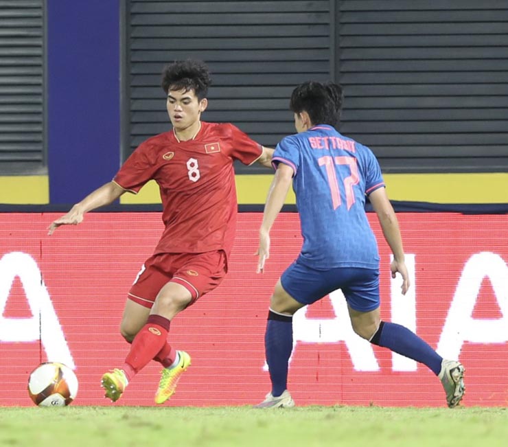 Trực tiếp bóng đá U22 Việt Nam - U22 Thái Lan: Tấn công không ngừng nghỉ (SEA Games 32) - 9