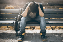 Bạn trẻ - Cuộc sống - Chàng trai sốc khi bạn gái ôm hết tiền dành dụm đám cưới chơi chứng khoán